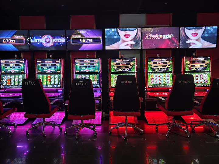 Salón de juegos ALEA AVENIDA MADRID