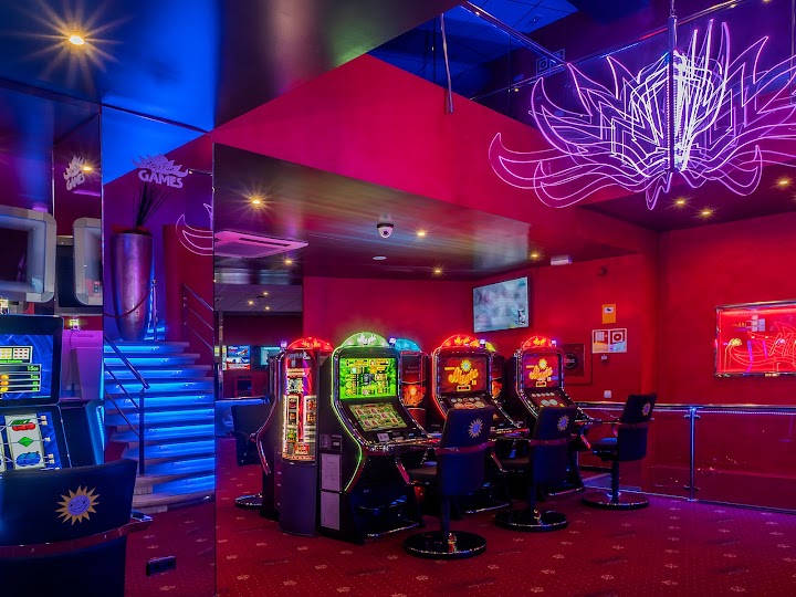 MEGA FUN GAMES AVENIDAS