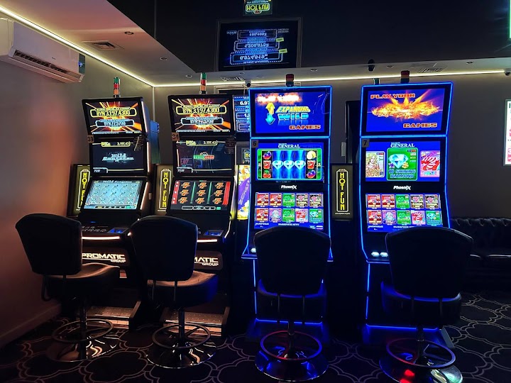 Игровой клуб HOT FUN