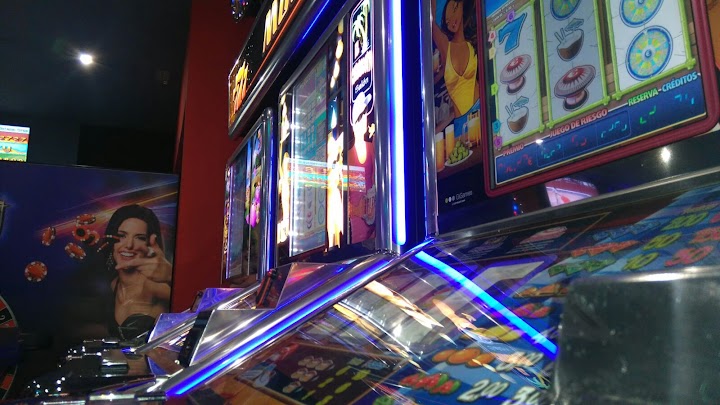 Salón de Juego JOKER