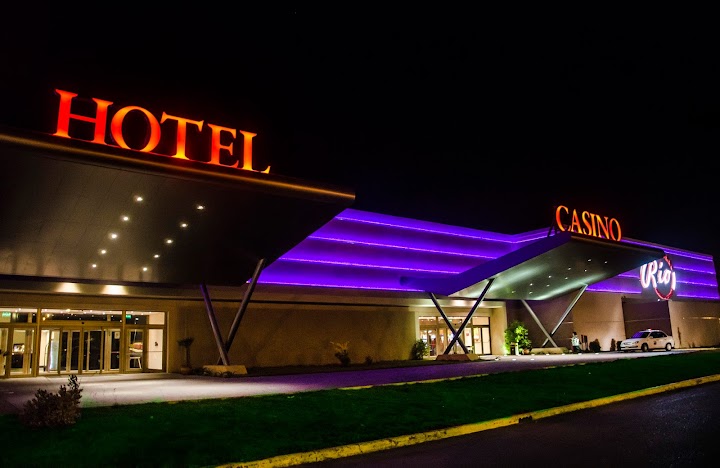 Watch our HOTEL CASINO DEL RÍO - GENERAL ROCA review