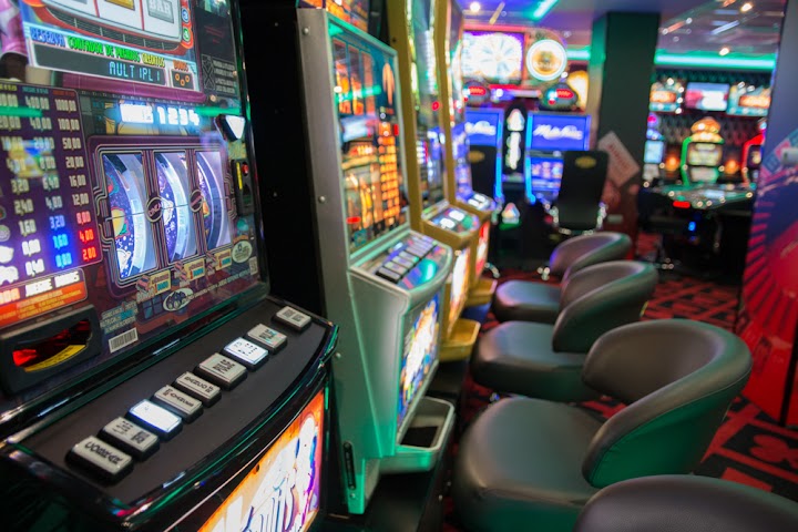 Salón de Juego JOKER