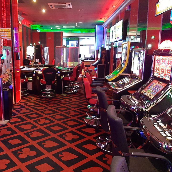 Salón de Juego JOKER