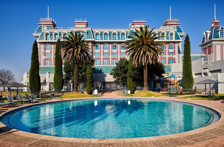 Graceland Hotel Casino and Country Club