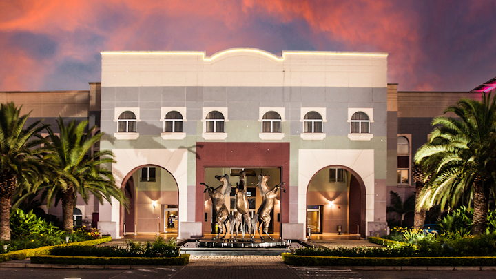 Golden Horse Casino & Hotel