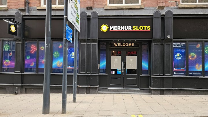 MERKUR Slots - Leeds New York Street