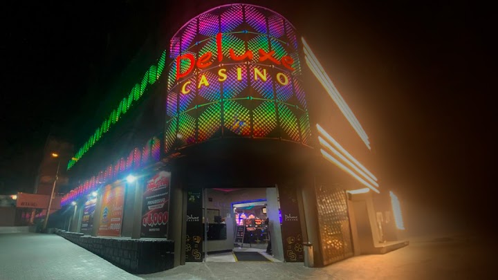 Deluxe Casino