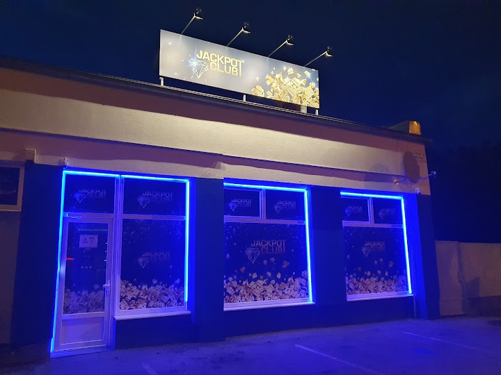 Jackpot Club Komárno