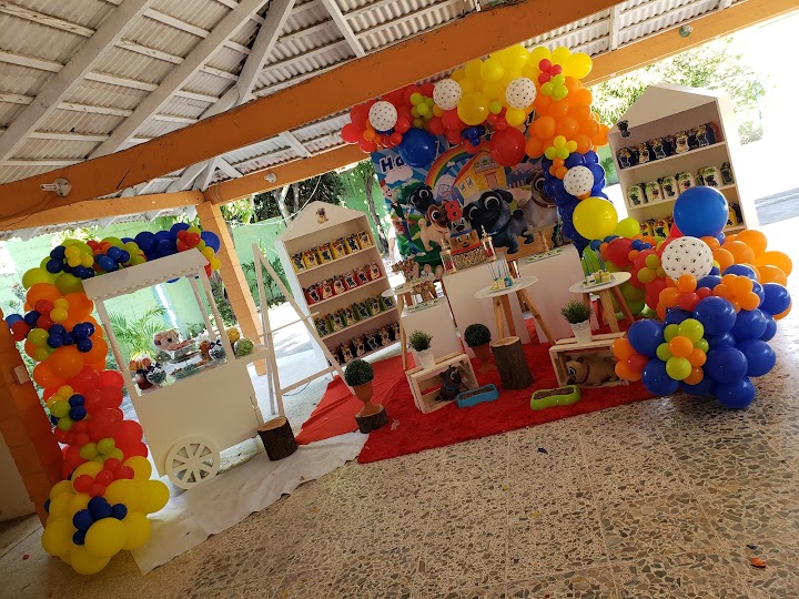 Casino Peravia, Bani