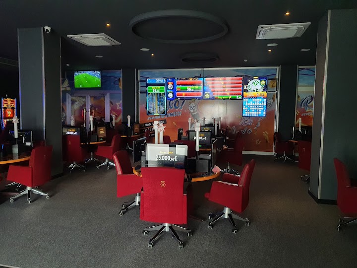 Bingo Casino Black And Red La Cuesta