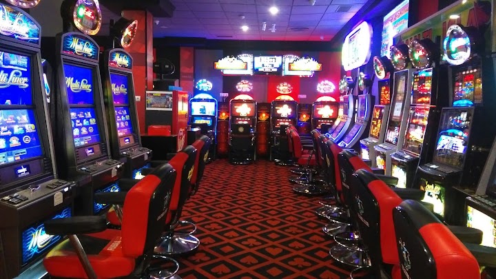 Salón de Juego JOKER