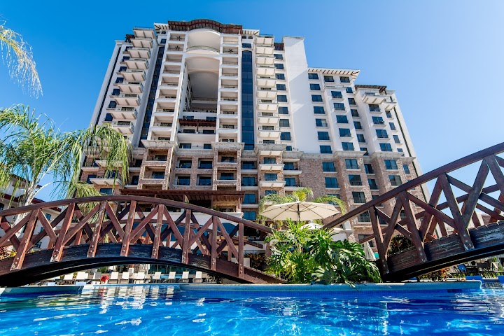 Croc’s Resort & Casino