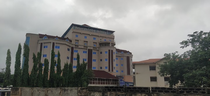 Hot fun cafe Barcelona hotel